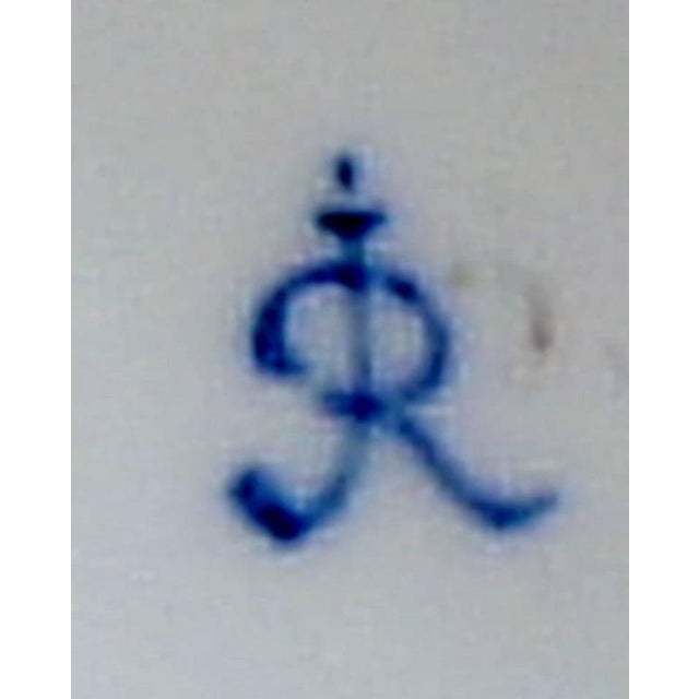 Wood Antique Porcelain Girl with Hat, Bag, and Umbrella Figure by G. Richardi, 1870s For Sale - Image 7 of 8