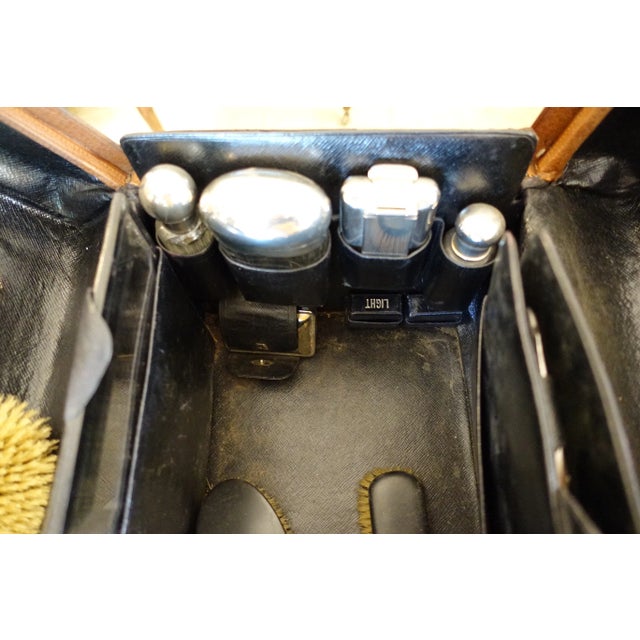 Vintage Travel Suitcase Trunk, 1930s For Sale - Image 13 of 15