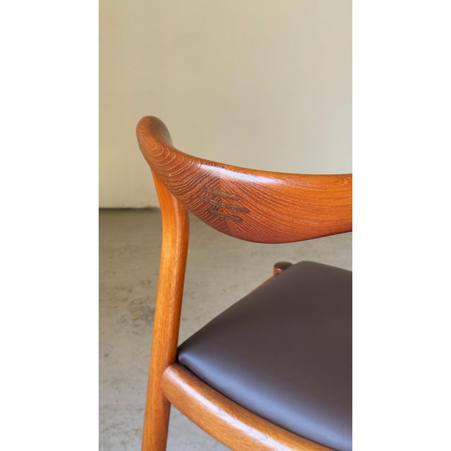 1960s Teak Dining Chairs with Rosewood Joint Detail attributed to H.W. Klein for Bramin, 1960s, Set of 6 For Sale - Image 5 of 18