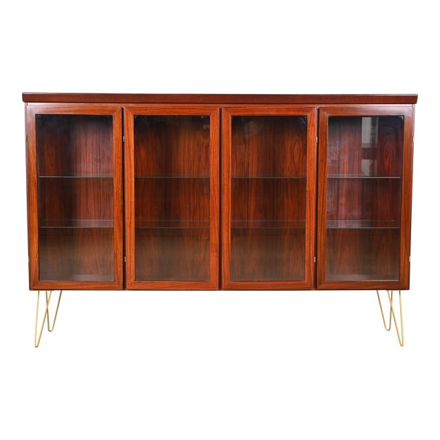 Skovby Danish Modern Rosewood Bookcase, Circa 1970s For Sale