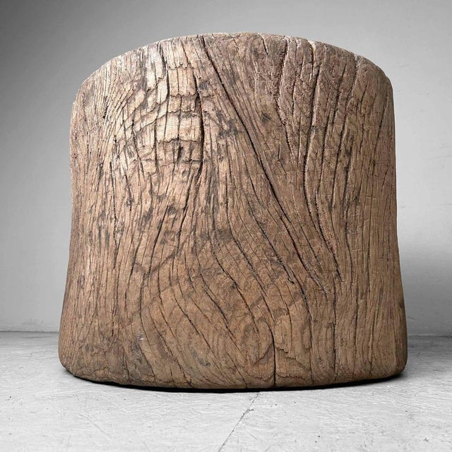 Brown Japanese Mochi-Tsuki Usu Rice Mortar For Sale - Image 8 of 18