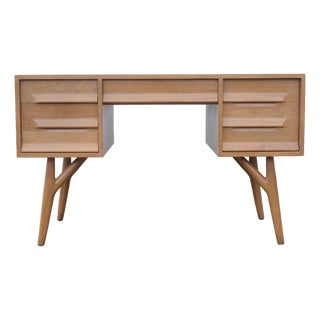 Mid Century Jack Van Der Molen for Jamestown Lounge Company Desk For Sale