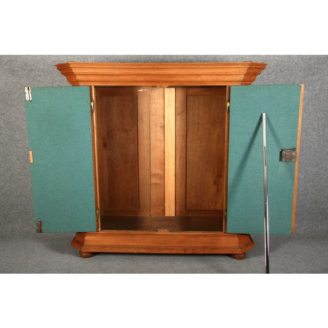 Brown Antique Rococo Baroque Cabinet in Oak, 1750 For Sale - Image 8 of 18