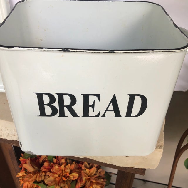 White Enamel Bread Box W/Lid and Double Handles For Sale - Image 8 of 9