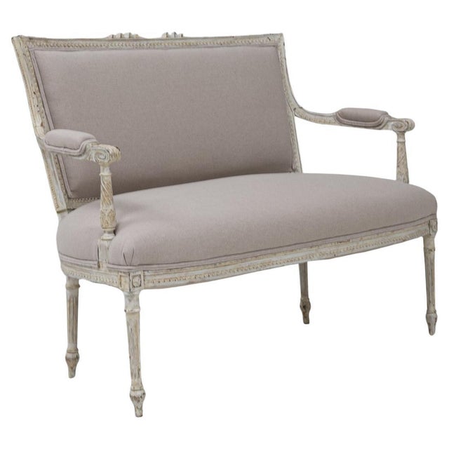 1900s French Louis XVI Settee For Sale - Image 15 of 18