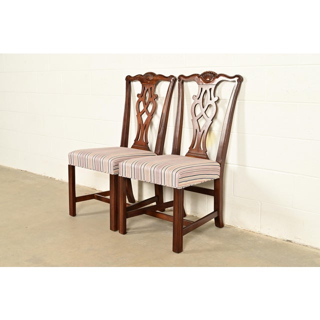 English Drexel Heritage Georgian Carved Mahogany Side Chairs or Dining Chairs, Pair For Sale - Image 3 of 14