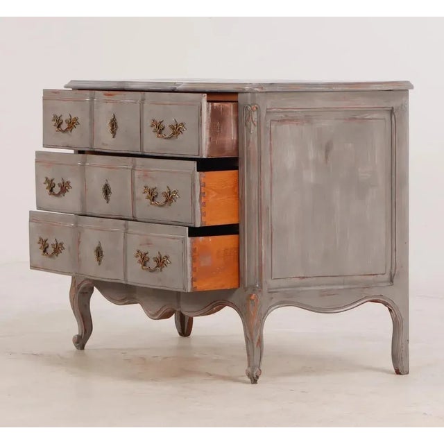 1940s French Louis XV Style Painted Three Drawer Commode C 1945 For Sale - Image 5 of 10