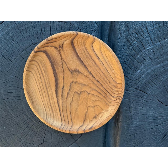Andrianna Shamaris Minimalist Teak Wood Plates - Set of 5 For Sale - Image 17 of 18