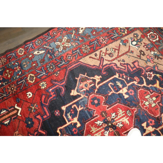 Large Scale Antique Geometric Persian Bakhtiari Rug no. j5107 For Sale - Image 10 of 11