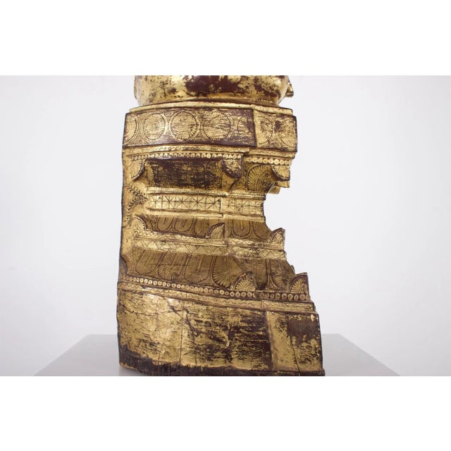 Wood Konbaung Maravijaya Birman Buddha, 1800s, Lacquered Wood For Sale - Image 7 of 13