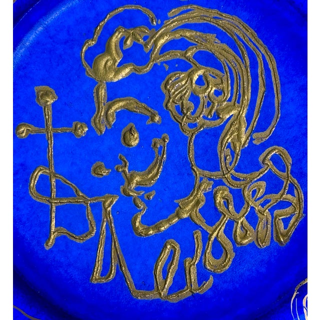 Salvador Dalí for Daum, France, "Tête De Femme" Gilt-Decorated Cobalt Glass Plate, Limited Edition, “Ceci N’est Pas Une Assiette”. .1970s For Sale - Image 10 of 11