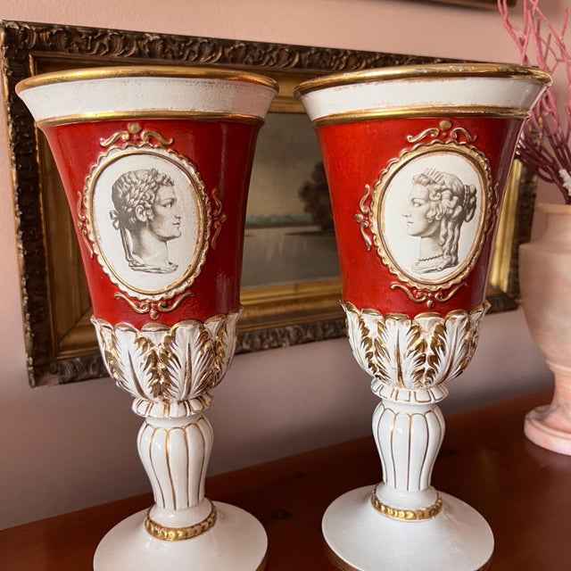 Italian 1960s Beautiful pair of Italian ceramic vases // cameo // classical design // gilt rim // ceramic planter // Roman busts // intaglio style For Sale - Image 3 of 17