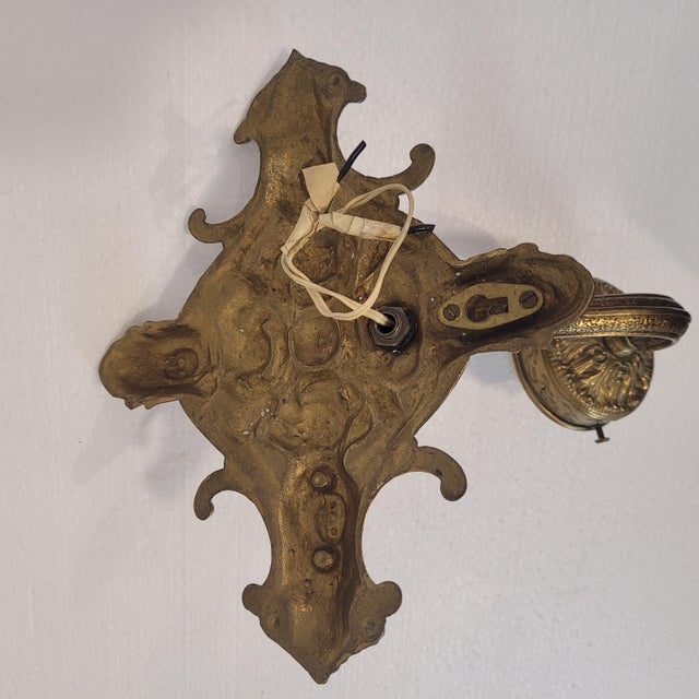 Louis XVI Wall Light in Gilt Bronze, France, 1920s For Sale - Image 11 of 14