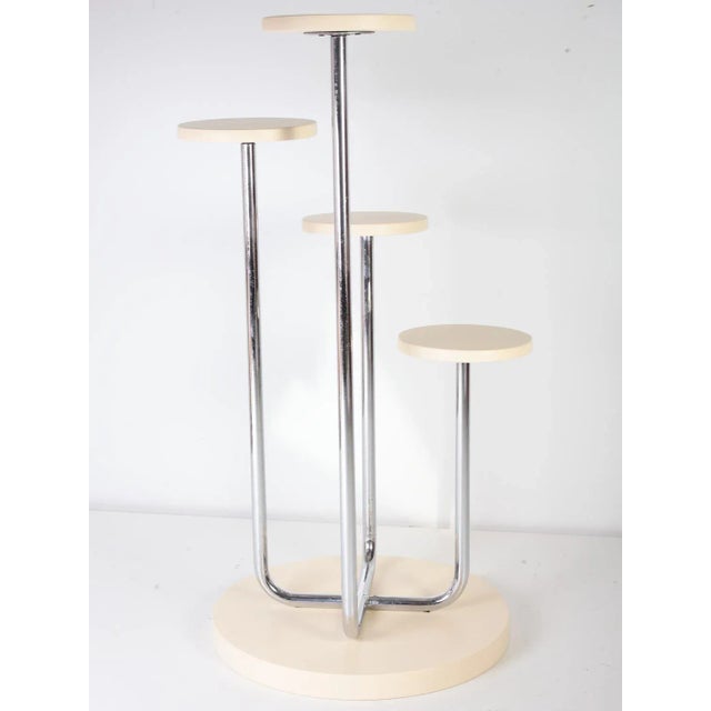 Completely restored, chrome is in excellent condition. ral 1015, semi-matt finish. dimensions: w45 x h90 cm. the wooden...