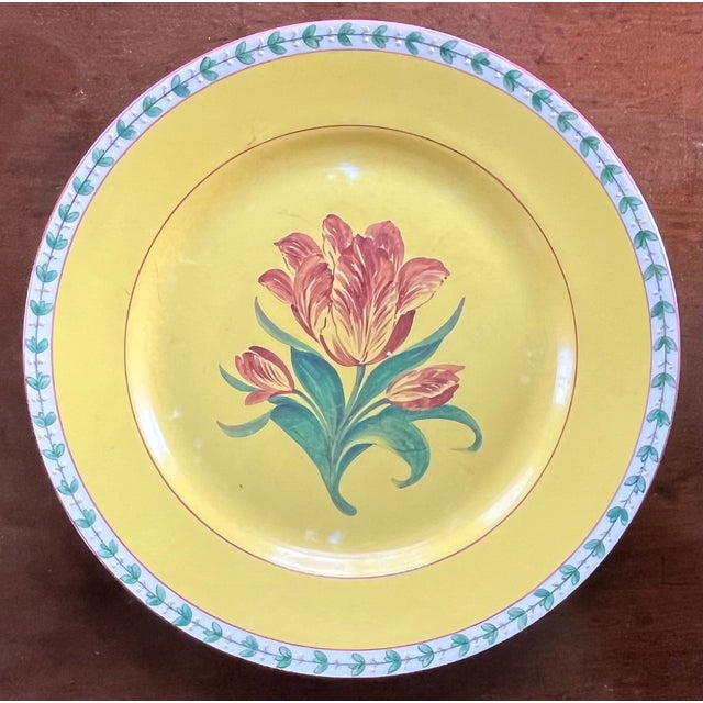 Antique 19th Century Paris Porcelain Tulip Plates With Canary Yellow Ground - Set of 6 For Sale - Image 4 of 18