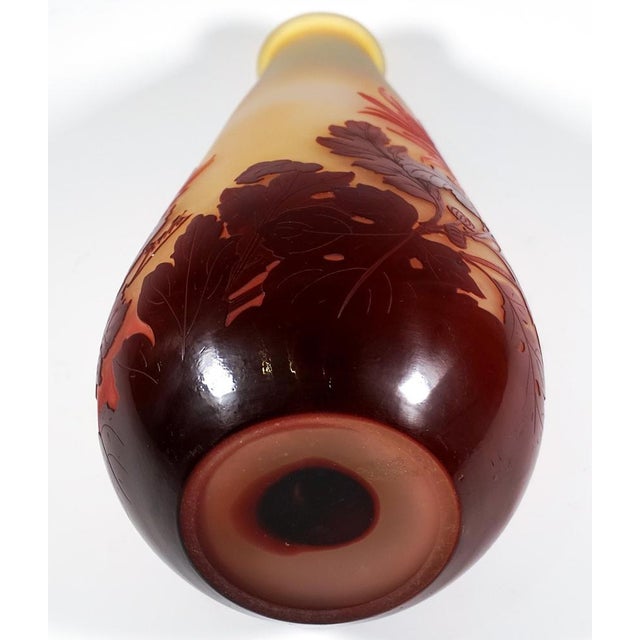 Large Art Nouveau Dahlias Cameo Vase by Emile Gallé, Nancy, France, 1910s For Sale - Image 6 of 7