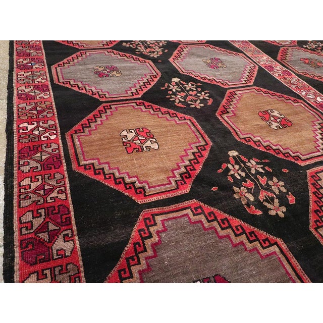 Tribal Galerie Shabab Collection Mid-20th Century Turkish Anatolian Room Size Carpet For Sale - Image 3 of 8