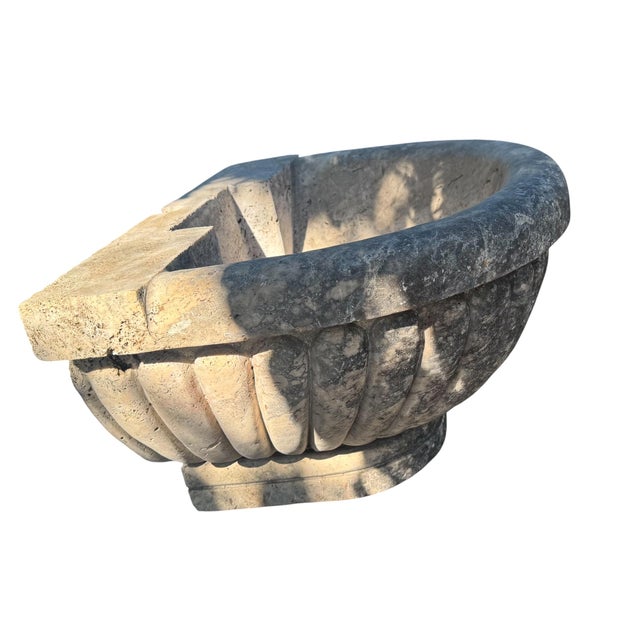 Early 19th Century Carved Limestone Fluted Sink or Fountain Basin With Aged Patina For Sale - Image 5 of 12