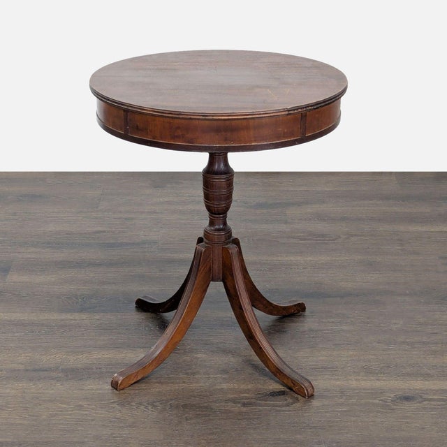 Brand: Barker Brothers Furniture. Dimensions (in): 22W x 22D x 27H.