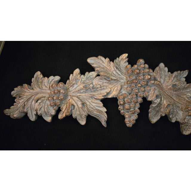 Vintage Over the Door Resin Leaf Accent Decor With Grapes For Sale - Image 4 of 6
