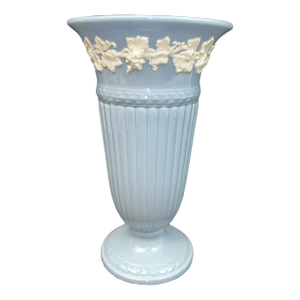 1960s Wedgwood Etruria&Barlaston Queensware Lavender Trumpet Vase