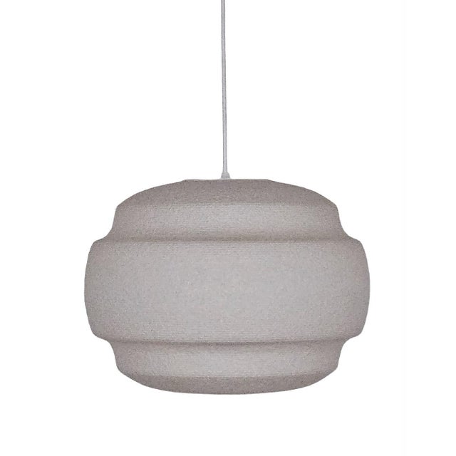 Ivory Mid-Century Modern Space Age Fiberglass Pendant Lamp, 1970s For Sale - Image 8 of 8