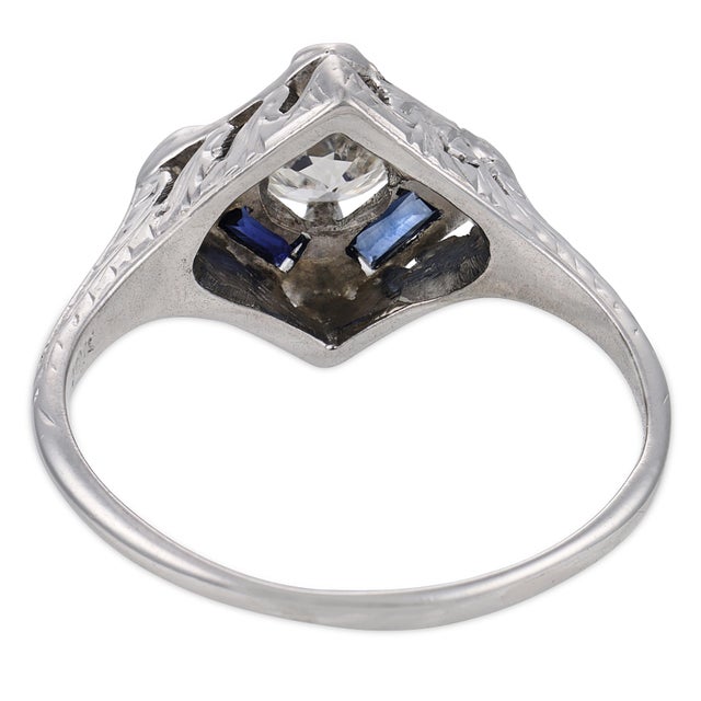 1920s Art Deco Diamond Synthetic Sapphire 18k White Gold Ring, Size 7 For Sale In Los Angeles - Image 6 of 6