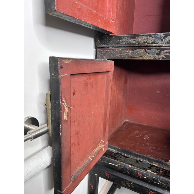 Rare Set of Three Antique Qing Dynasty Lacquered Chinese Stacking Cabinets on Stand. For Sale - Image 15 of 18