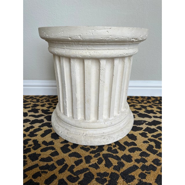 Vintage 1980’s Neoclassic Fluted Plaster Pedestal Side Table For Sale - Image 11 of 12