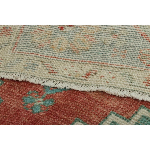 Textile Vintage Turkish Rug in Red With Blue and White Floral Medallion | Rug & Kilim For Sale - Image 7 of 7