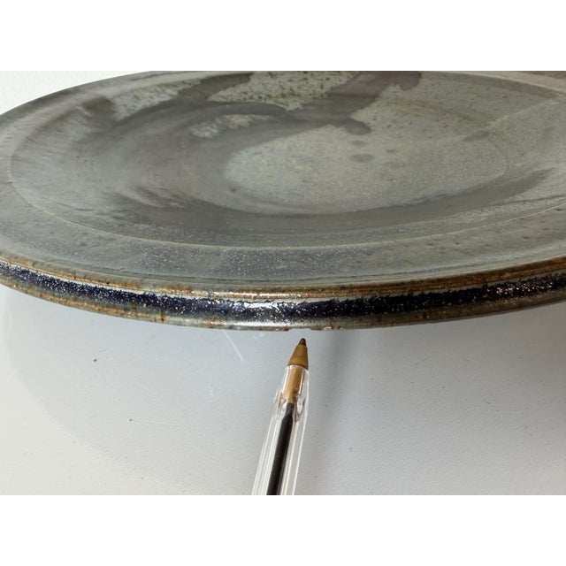 1980’s Mid-Century Modern Signed Studio Pottery Glazed Ceramic Charger Plate For Sale - Image 11 of 12