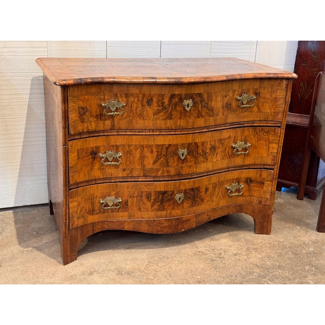 18th Century German Walnut Serpentine Chest For Sale - Image 6 of 13