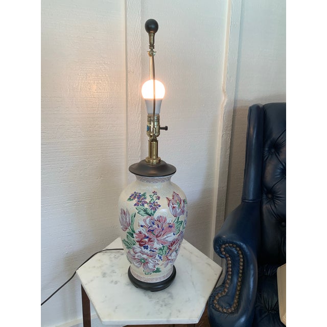 Late 20th Century Vintage Hand‑Painted Chinese Peony Porcelain Ginger Jar Lamp With Vintage Silk Shade for Palm Beach Chic, Grandmillennial & Chinoiserie - See Pics! For Sale - Image 5 of 11