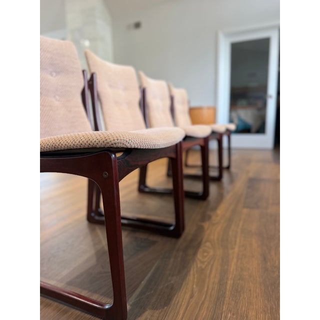 Wood Set of Four Danish Modern Sculptural Rosewood Cantilever Dining Chairs, Denmark, C. 1970 For Sale - Image 7 of 13