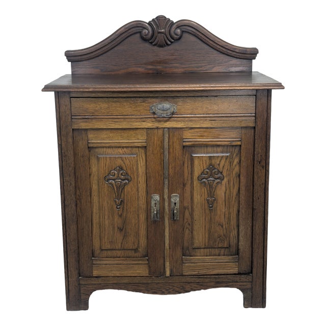 Antique Early 20th Century Chest of Drawers in Oak Wood For Sale