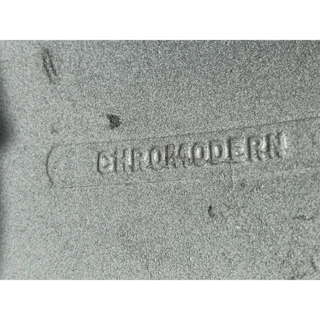 Metal Mid Century Fiberglass Shell Indoor/Outdoor Tulip Swivel Bar Stools - Set of 2 For Sale - Image 7 of 10