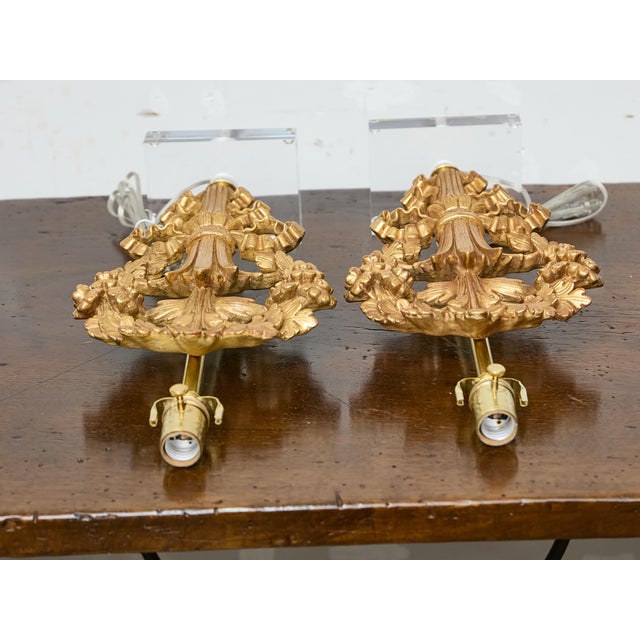 French 19th Century French Giltwood Floral Fragments Made into Lamps on Custom Lucite Bases - a Pair For Sale - Image 3 of 12