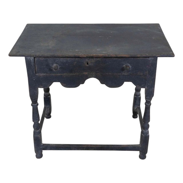 English 18th Century Painted Oak Side Table For Sale