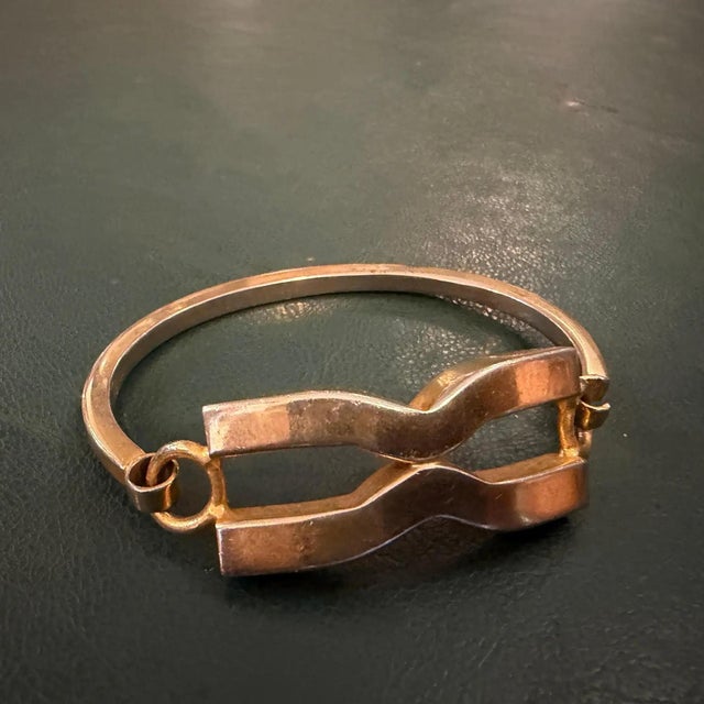 Pierre Cardin 1980s Pierre Cardin Signed Gilt Metal French Bracelet For Sale - Image 4 of 12