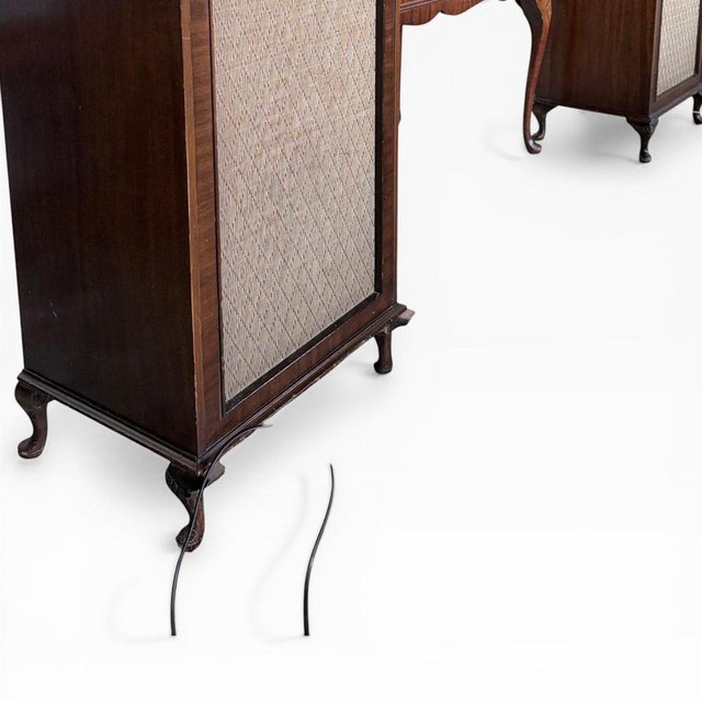Vintage Walnut Radiogram and Stereo Speakers from Dynatron, Set of 3 For Sale - Image 5 of 11