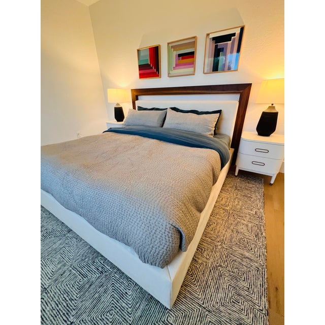 Contemporary Restoration Hardware Silk Pick Stitch Quilt With King Shams – Mist For Sale - Image 3 of 7