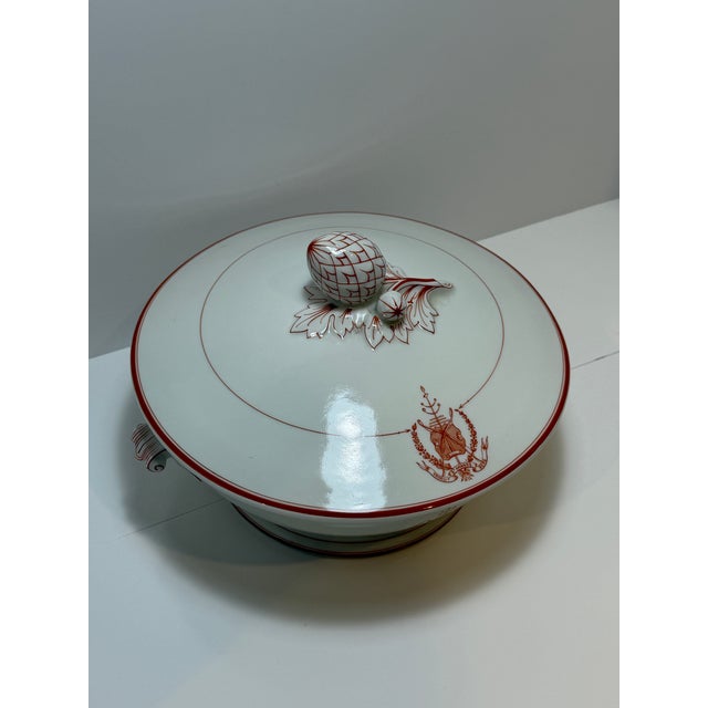 White Late 19th Century Pillivuyt Porcelain Tureen With Belgian Archery Guild Crest For Sale - Image 8 of 12