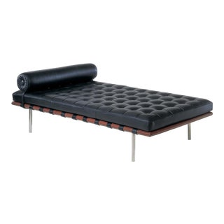 Mid-Century Barcelona Style Daybed For Sale