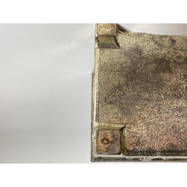 Silver 19th Century England Box in Metal & Silver Color For Sale - Image 8 of 14
