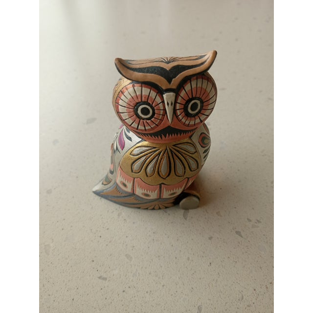 1980s Exquisite Tonala Mexican Folk Art Owl Figurine Gilted With Gold & Copper For Sale - Image 5 of 7