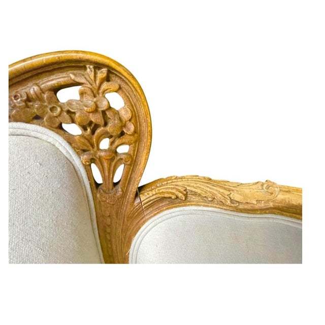 Louis XV-Style French Provincial Intricate Hand Carved Frame With Off White Upholstery For Sale - Image 4 of 9