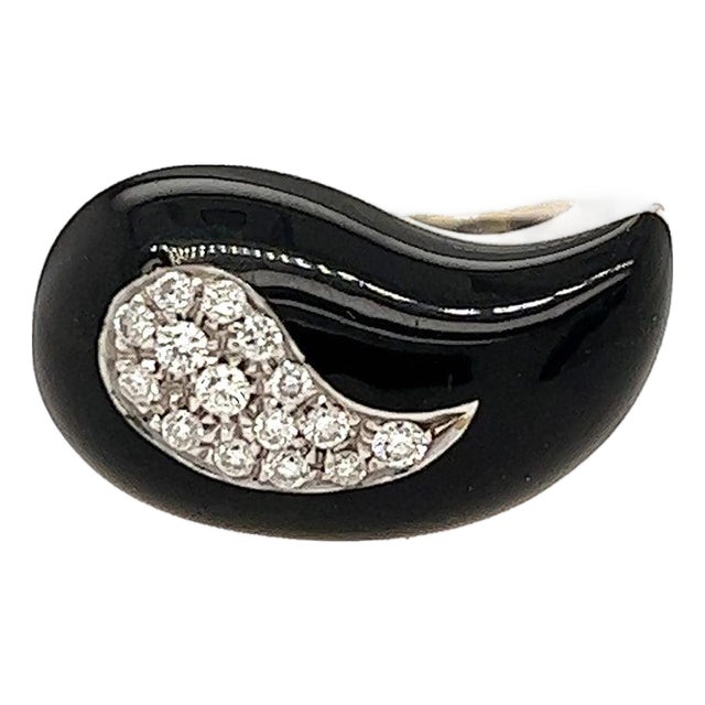 Late 20th Century 18k Onyx & Diamond Ring by Soho, Size 5 For Sale