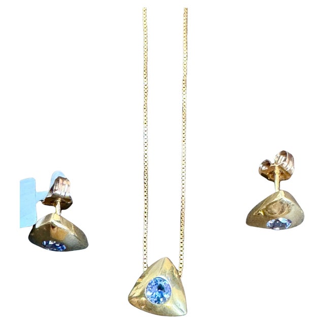 Three Piece Tanzanite Pendant & Earring Set In 14 Karat Yellow Gold with Chain For Sale - Image 17 of 18