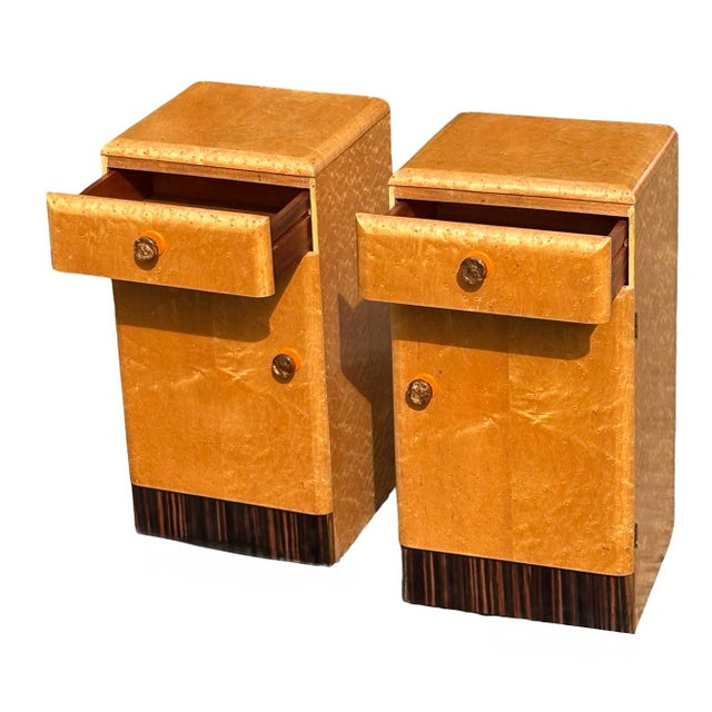Brown Art Deco Birds Eye Maple Bedside Tables, 1930s, Set of 2 For Sale - Image 8 of 12