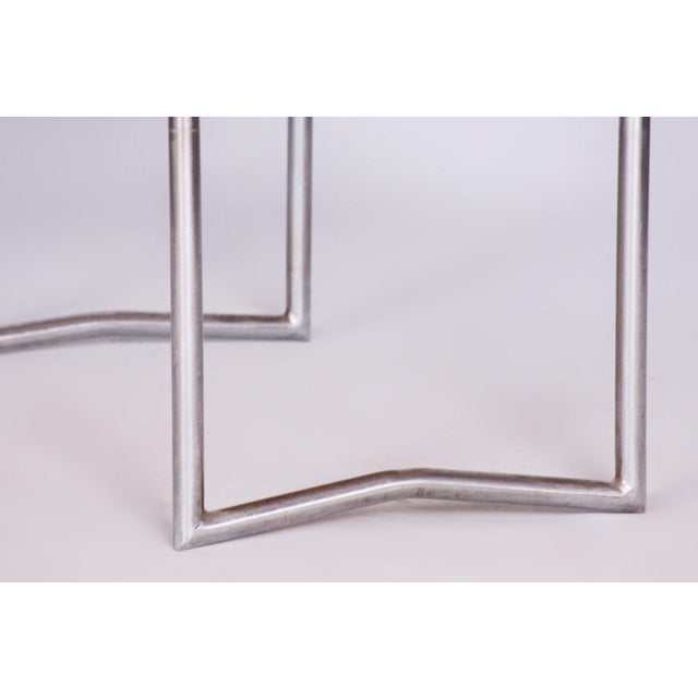 Bauhaus Side Table in Walnut and Chrome attributed to Hynek Gottwald, 1930s For Sale - Image 6 of 10